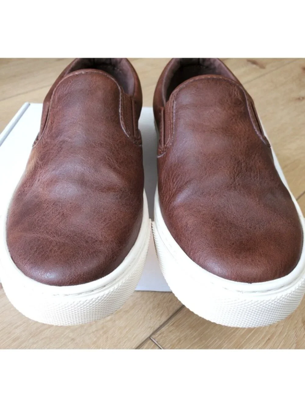 Old Navy Brown Slip On Sneakers Boys 4 Faux Leather Shoes Dressy Easter Party